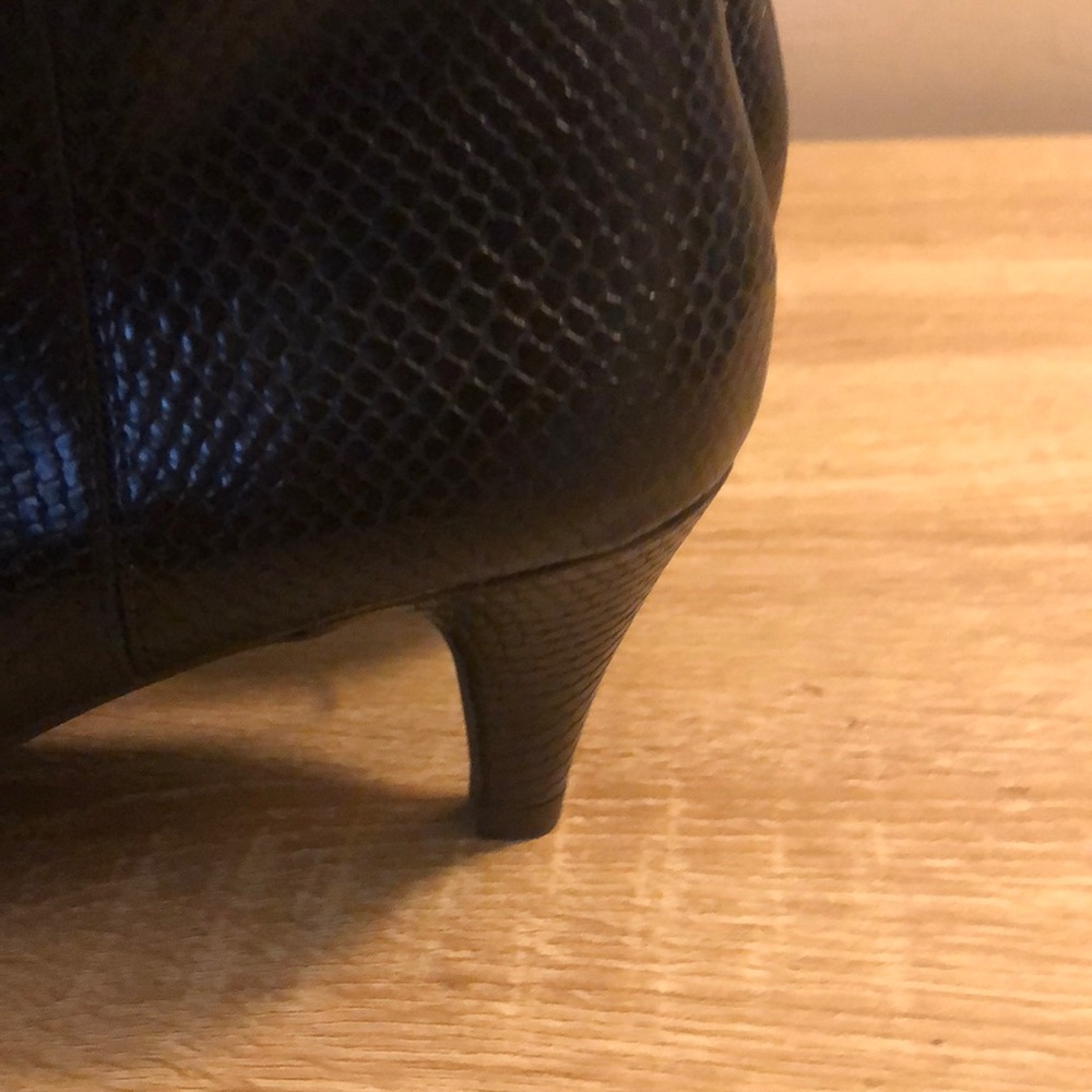 Time and Tru ankle boots in black - Picture 6 of 7